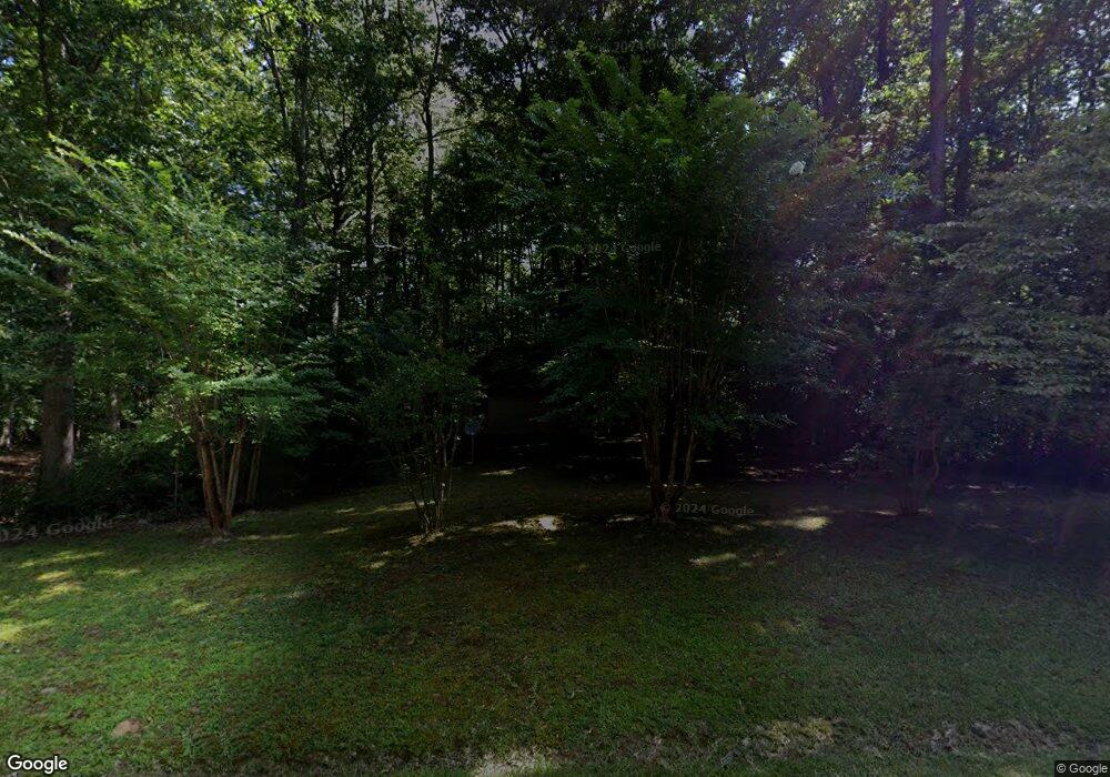 6663 Lake View Dr, Gloucester, VA 23061 - photo 1