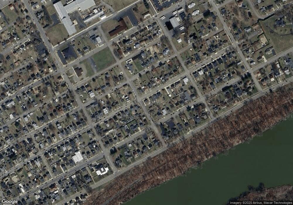 700 E 3rd St, Berwick, PA 18603 - photo 1