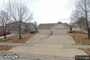 1529A Legend Trail Dr, Lawrence, KS 66047