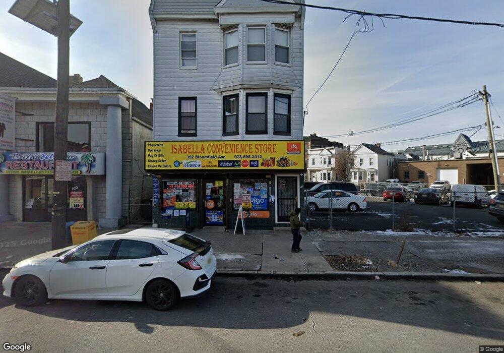 352 Bloomfield Ave unit 2, Newark, NJ 07107 - photo 1