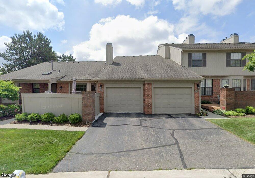 7468 Wilshire unit 4L 35, West Bloomfield, MI 48322 - photo 1