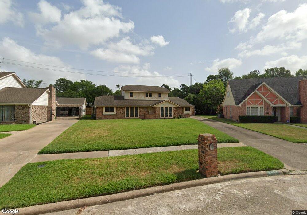 5447 Sue Marie Ln, Houston, TX 77091 - photo 1