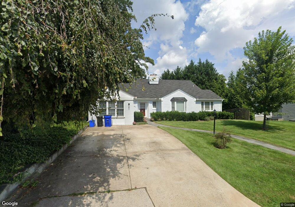 3311 Winnett Rd, Chevy Chase, MD 20815 - photo 1