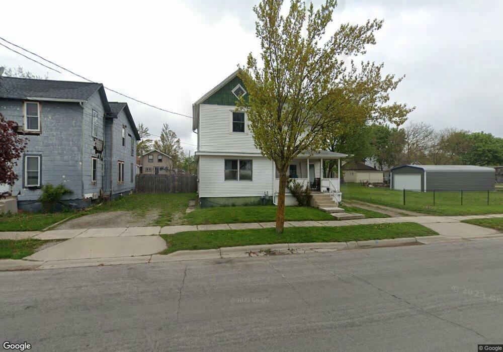 817 E Michigan St, Adrian, MI 49221 - photo 1