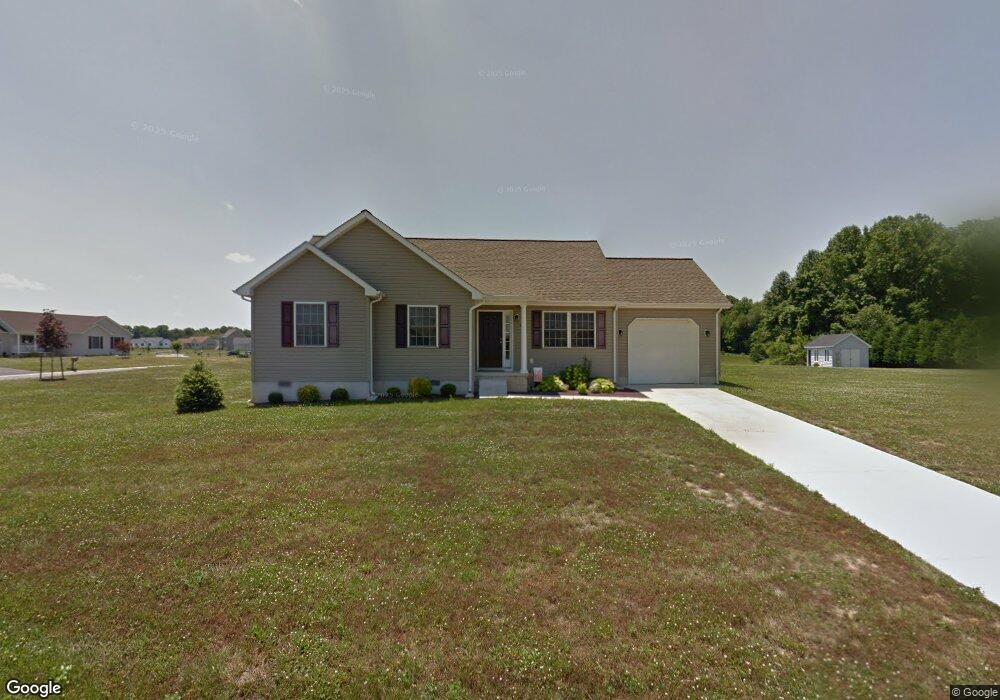 15 W Deer Trail Rd, Clayton, DE 19938 - photo 1