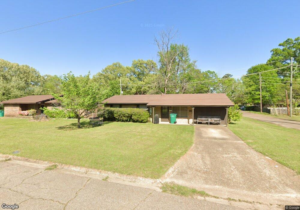 4002 Walnut St, Texarkana, TX 75503 - photo 1