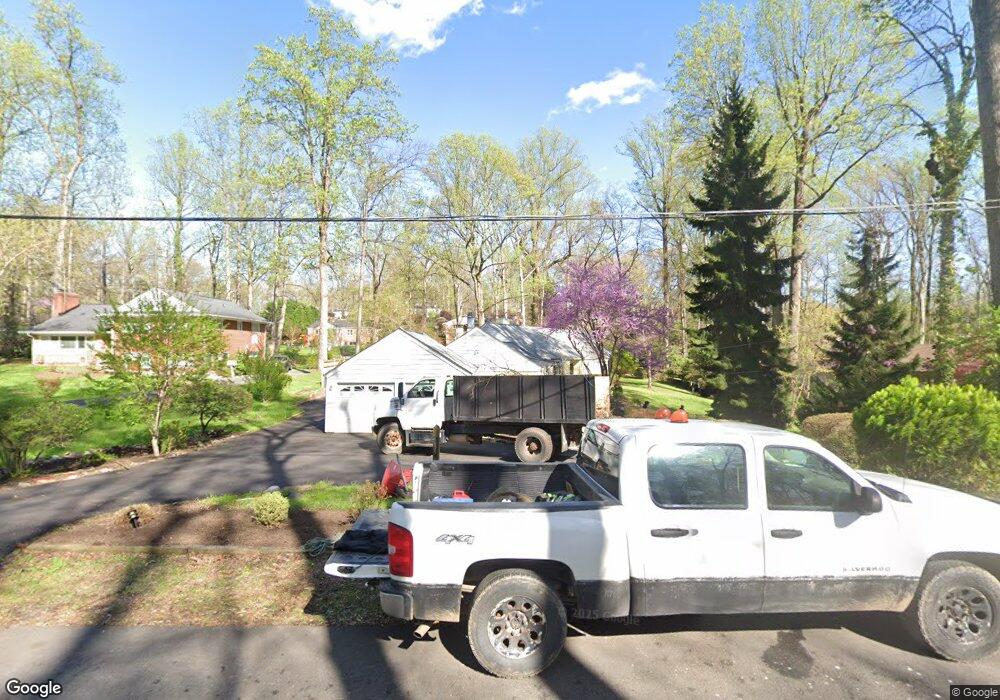 3425 Farm Hill Dr, Falls Church, VA 22044 - photo 1