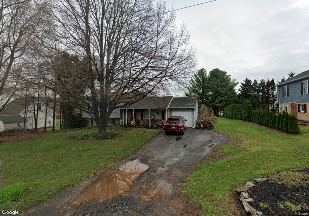 90 N King St, Denver, PA 17517 - photo 1