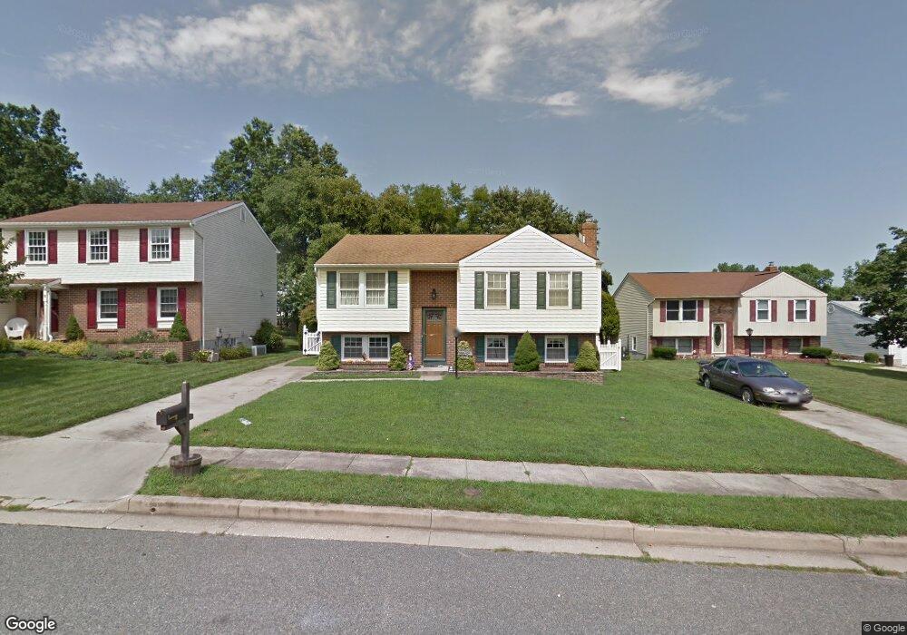 18 Woodmans Ct, Essex, MD 21221 - photo 1