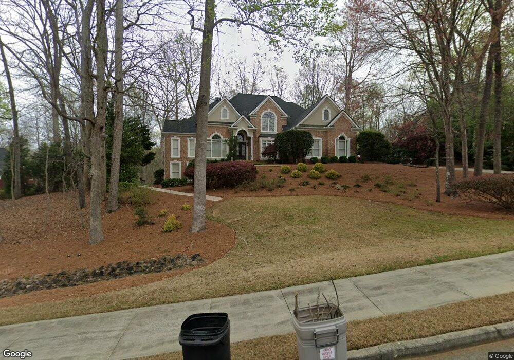 585 Fawn Glen Ct, Roswell, GA 30075 - photo 1