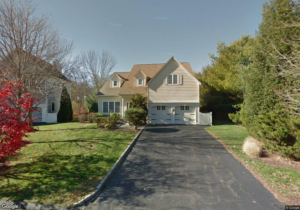 1 New Canaan Way, Norwalk, CT 06850 - photo 1