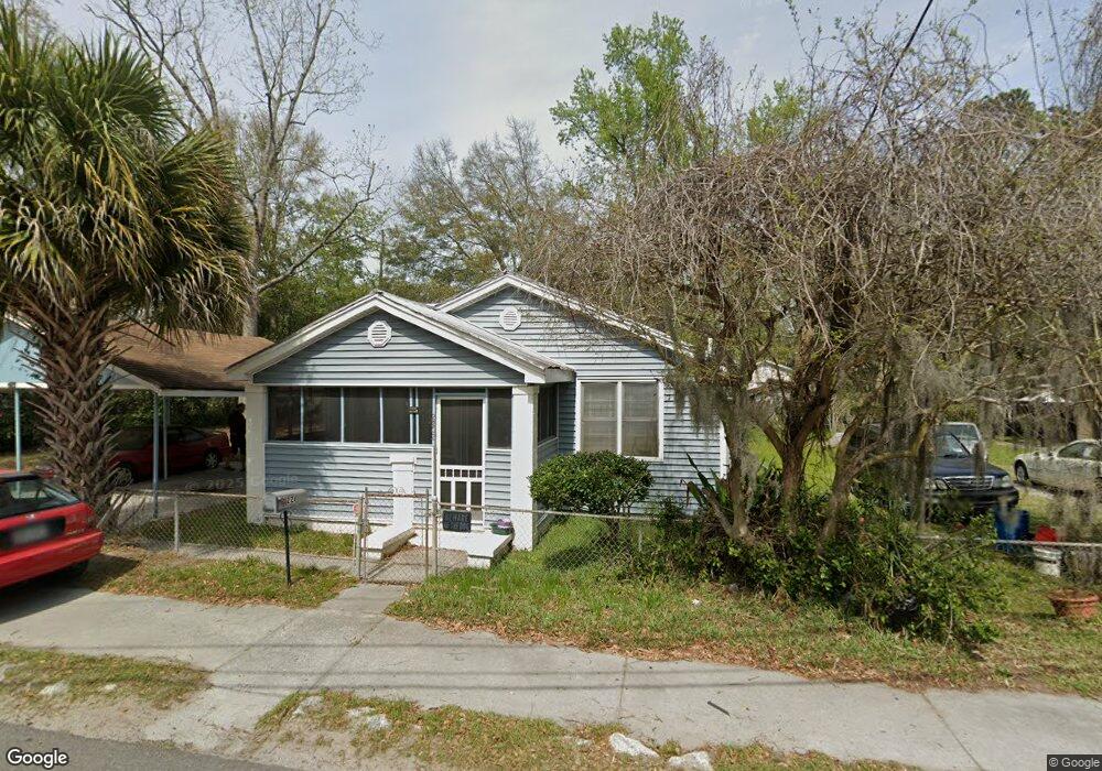 2202 Shell Rd, Savannah, GA 31404 - photo 1