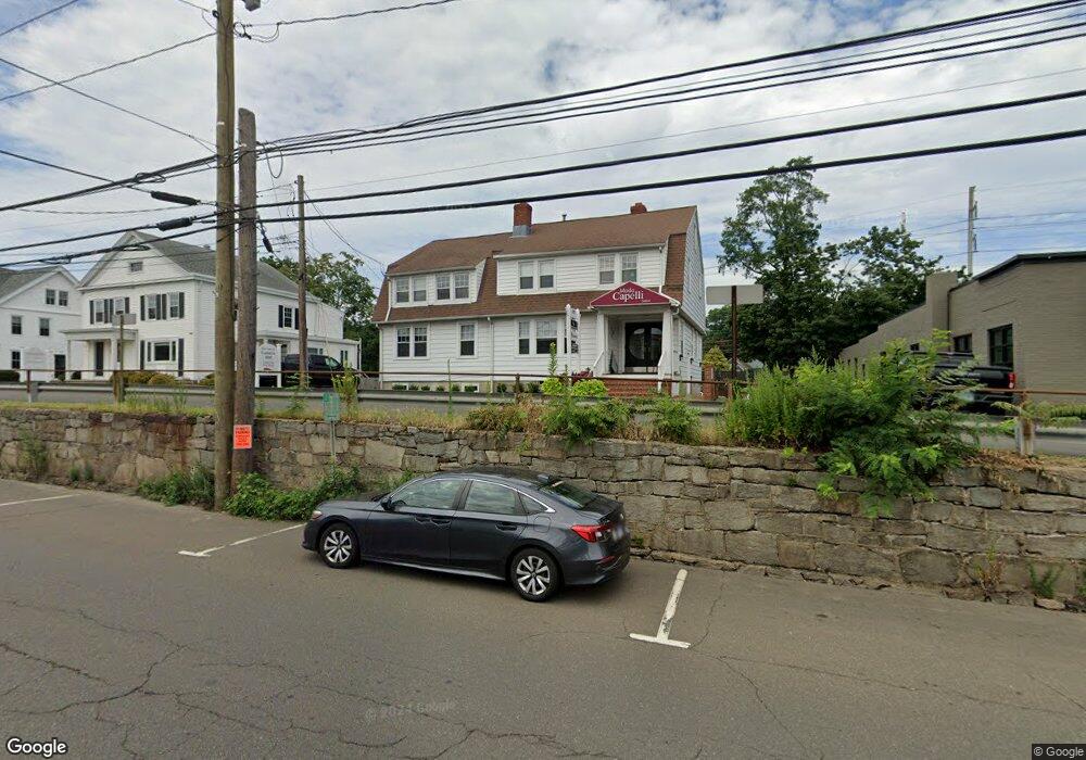 1172 Post Rd unit 2, Fairfield, CT 06824 - photo 1