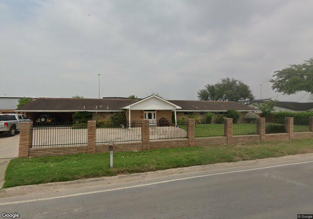 409 E Polk Ave, Pharr, TX 78577 - photo 1