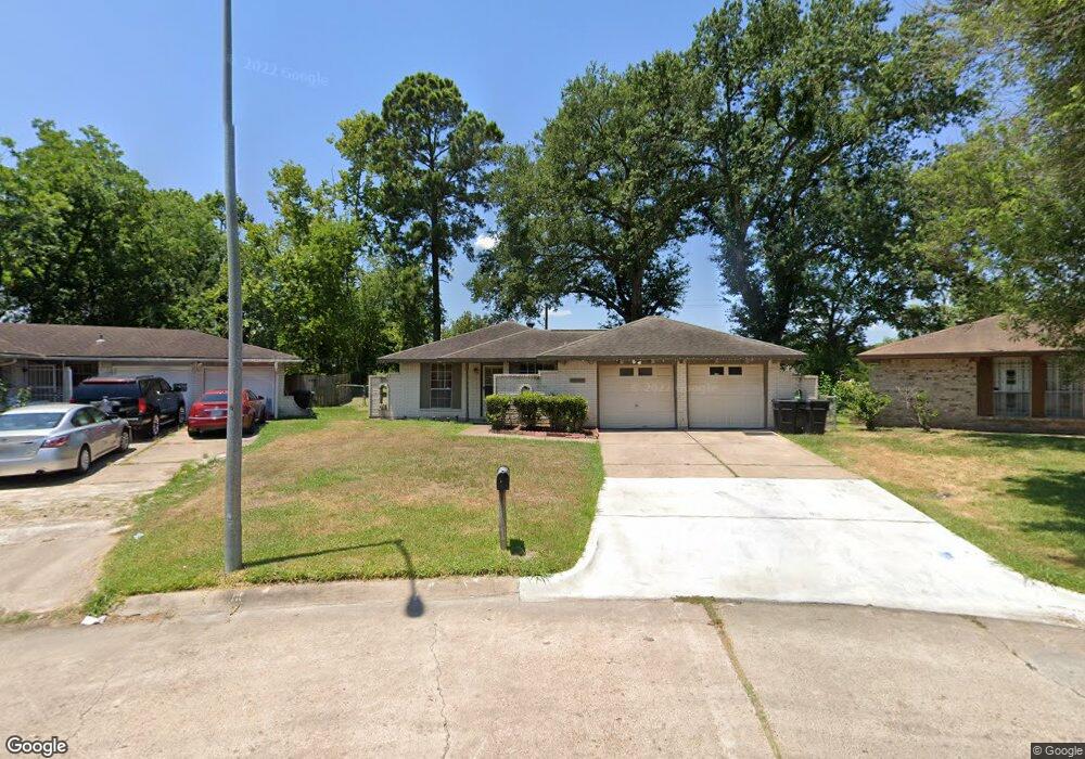 8919 Donley Dr, Houston, TX 77088 - photo 1