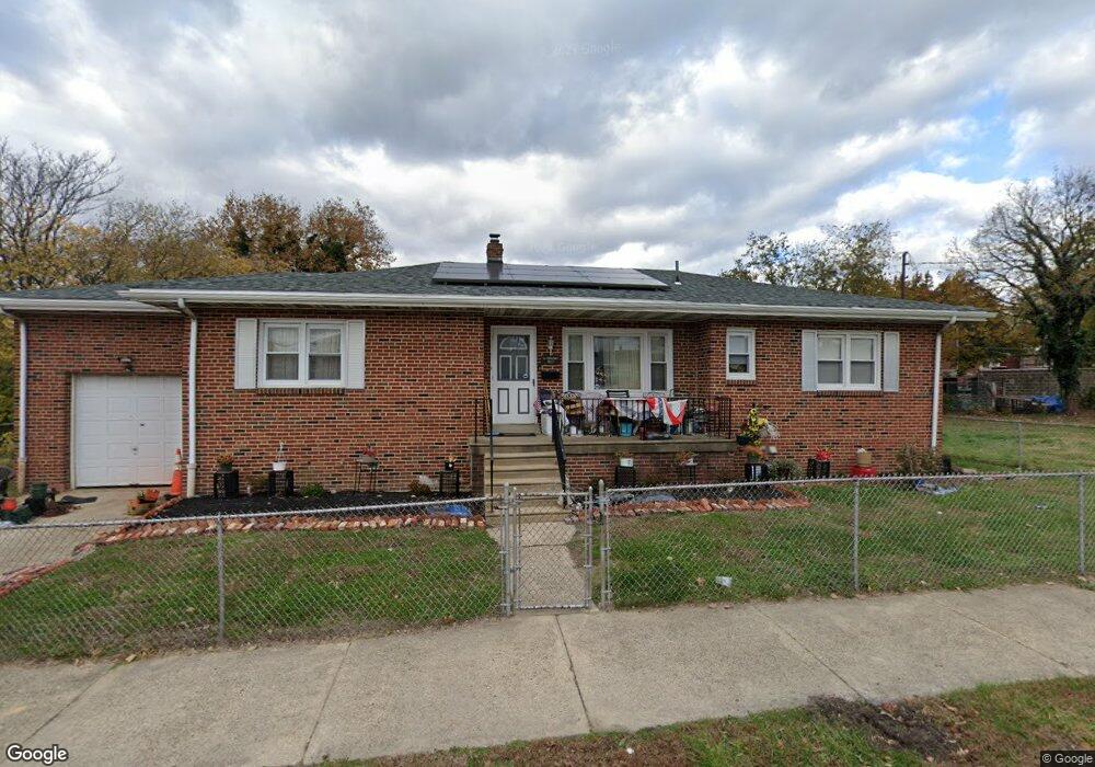 937 Lowell St, Camden, NJ 08104 - photo 1