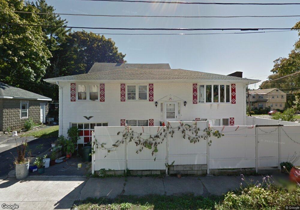 1 Peabody Rd, Stoneham, MA 02180 - photo 1