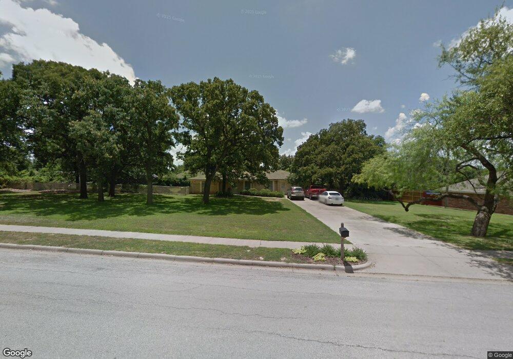 8600 Hightower Dr, North Richland Hills, TX 76182 - photo 1