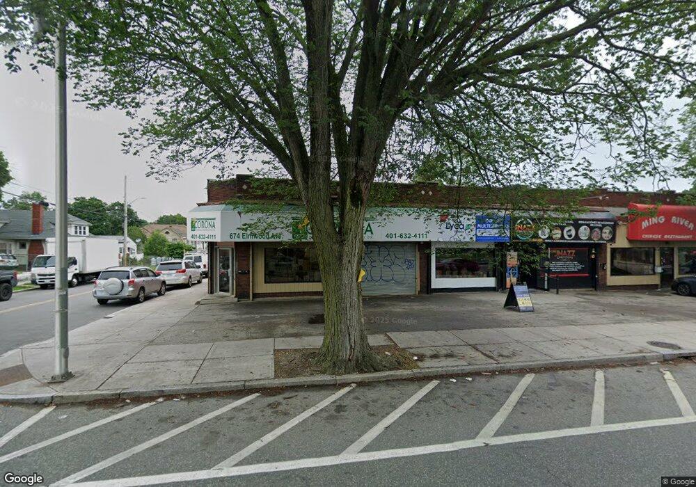 678 Elmwood Ave, Providence, RI 02907 - photo 1