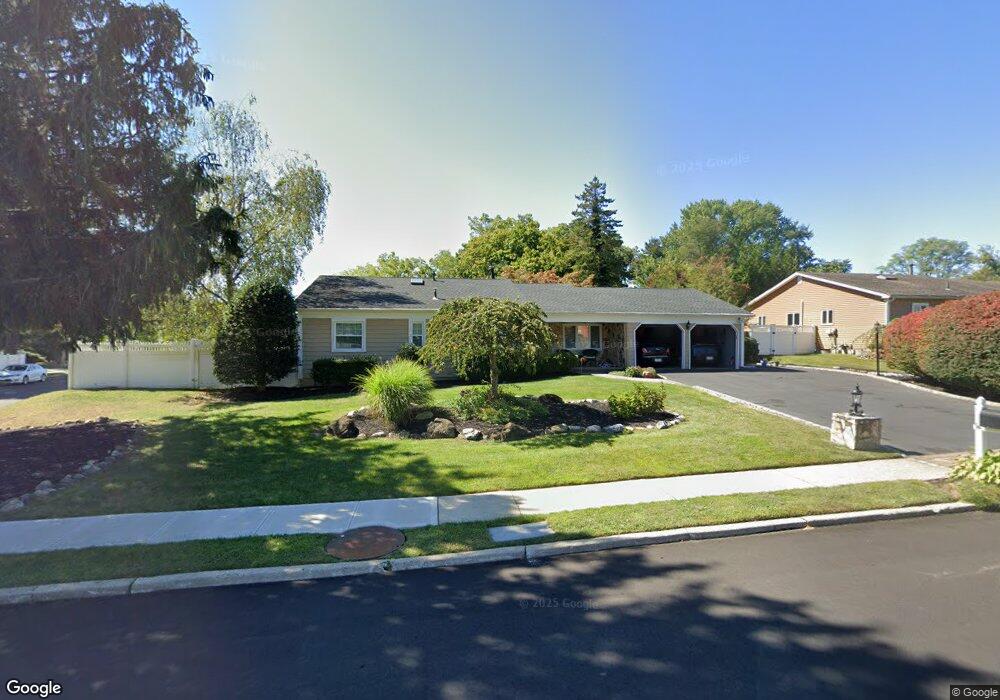 12 Sagamore Ln, Dix Hills, NY 11746 - photo 1