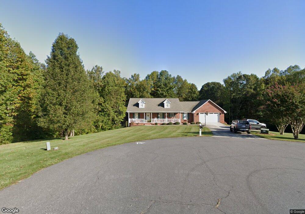 181 Stone Creek Dr, Statesville, NC 28625 - photo 1