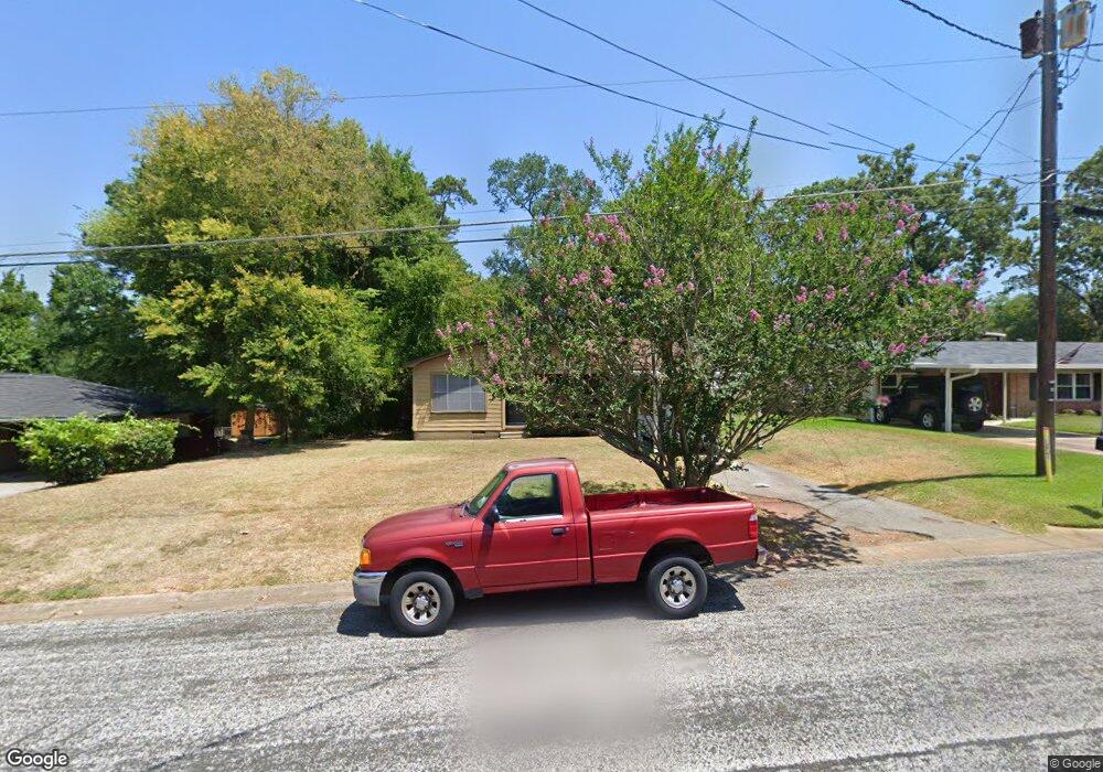 607 Emmons St, Kilgore, TX 75662 - photo 1