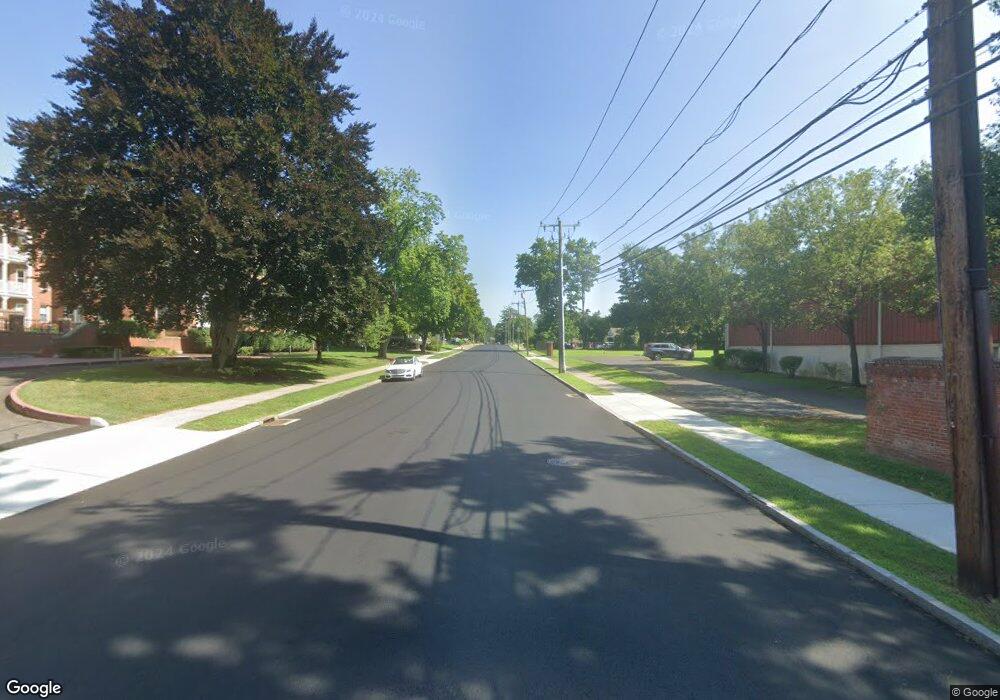 13 Highland St unit K, West Hartford, CT 06119 - photo 1