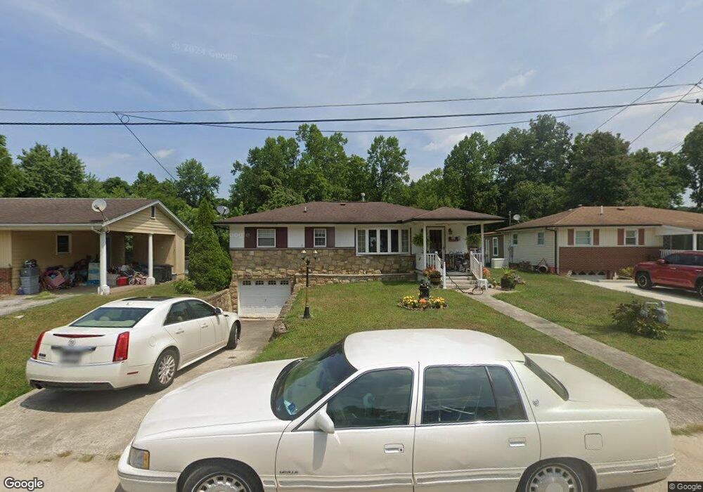 205 Holley Ct, Barboursville, WV 25504 - photo 1