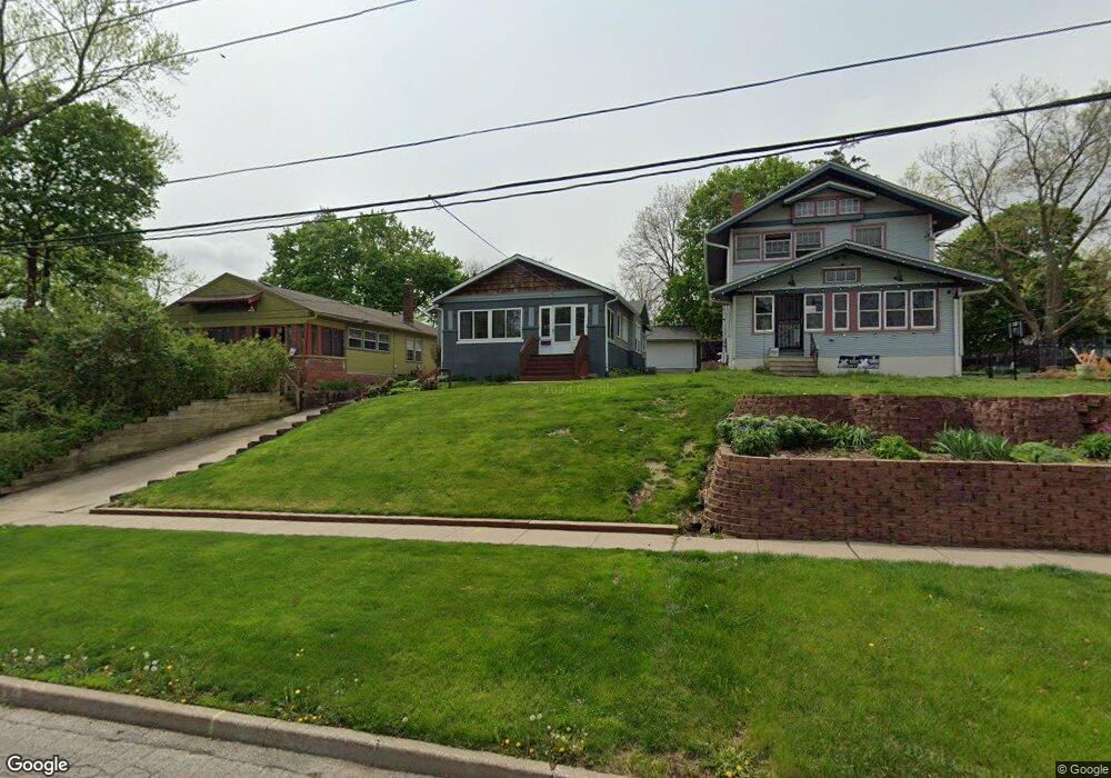 820 28th St, Des Moines, IA 50312 - photo 1
