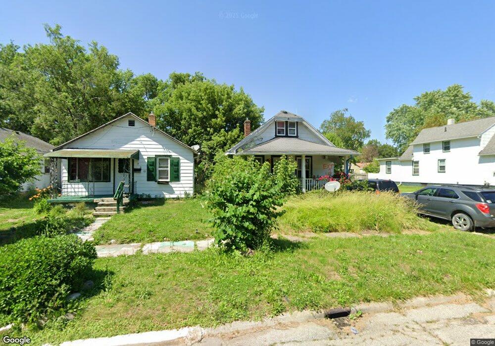 726 Freeman Ave, Flint, MI 48507 - photo 1