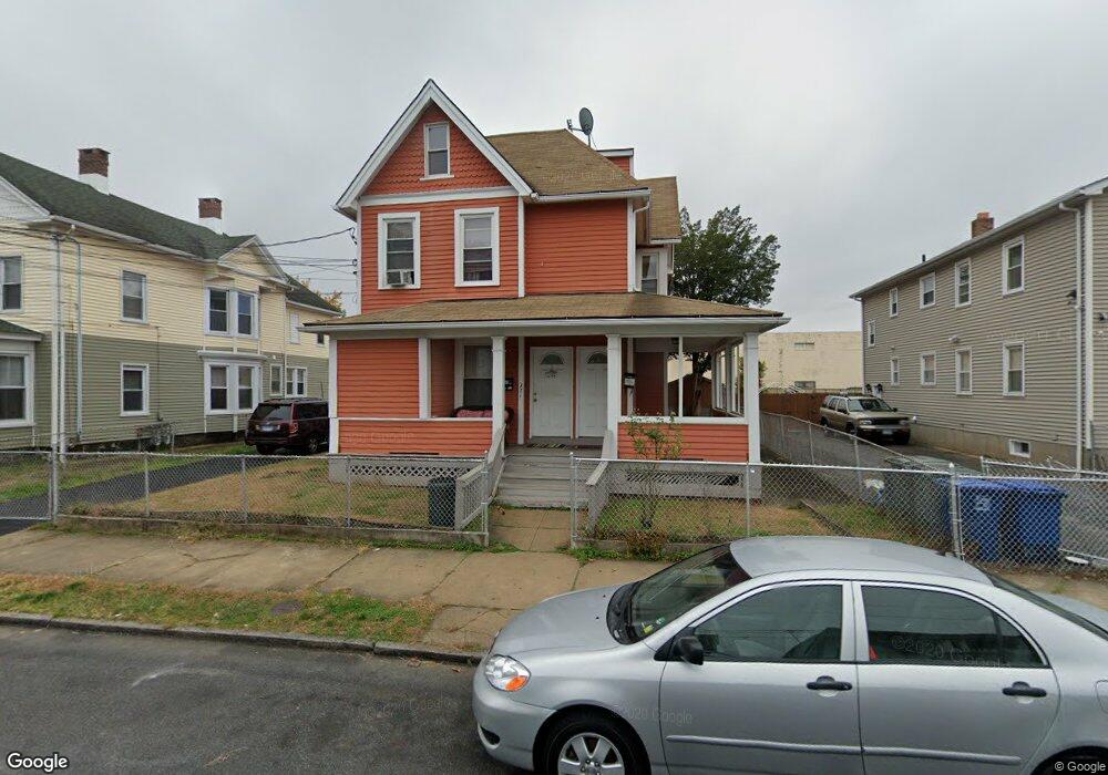 27 Hayes St, Bridgeport, CT 06608 - photo 1