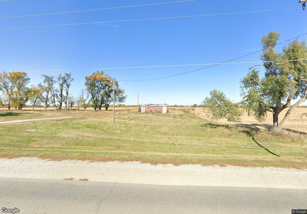 302 N 19th Ave E, Newton, IA 50208 - photo 1