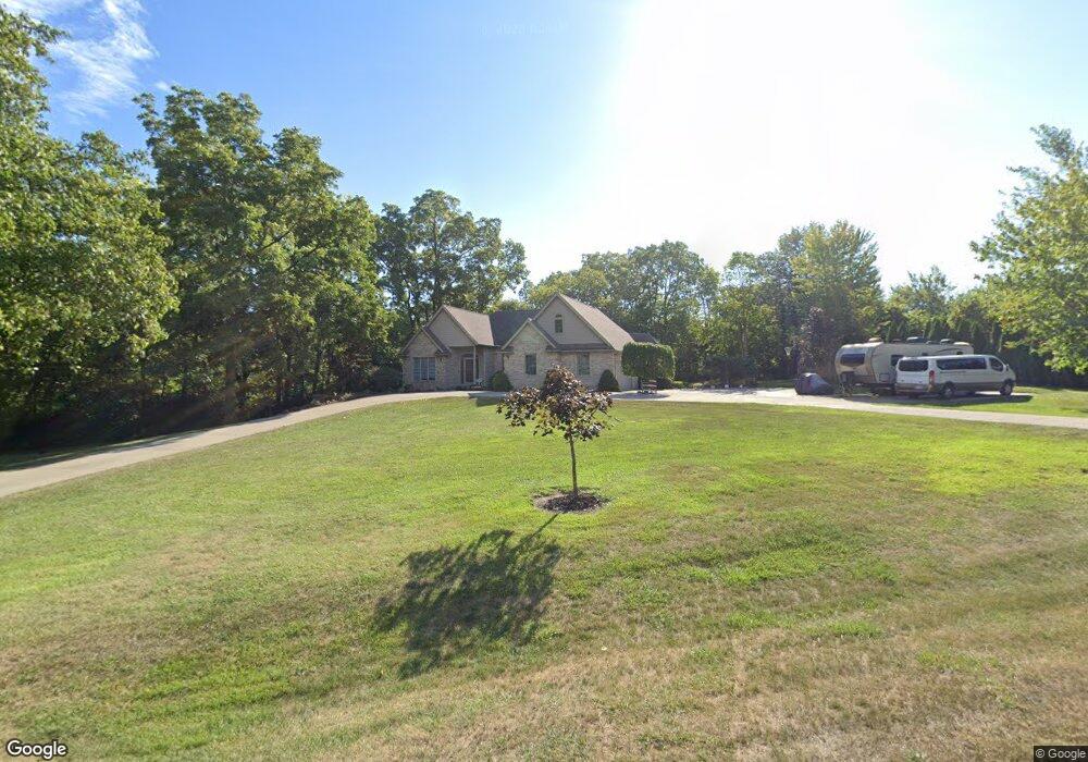 1260 Fetter Rd, Lima, OH 45801 - photo 1