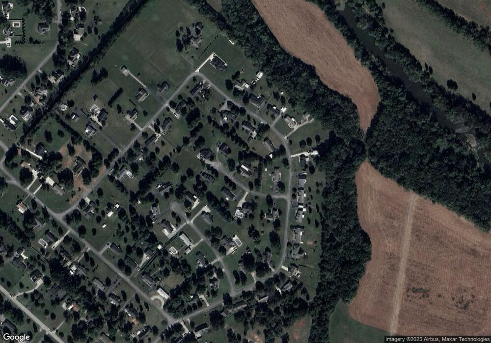 102 Oriole Cir, Shelbyville, TN 37160 - photo 1