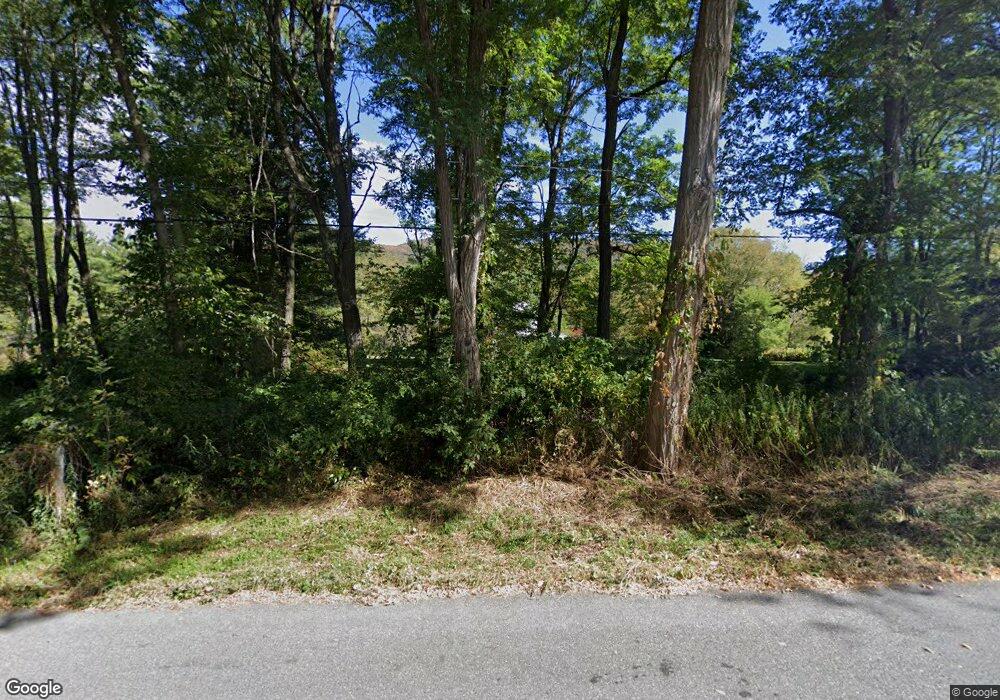 464 Kirby Hollow Rd, Dorset, VT 05251 - photo 1