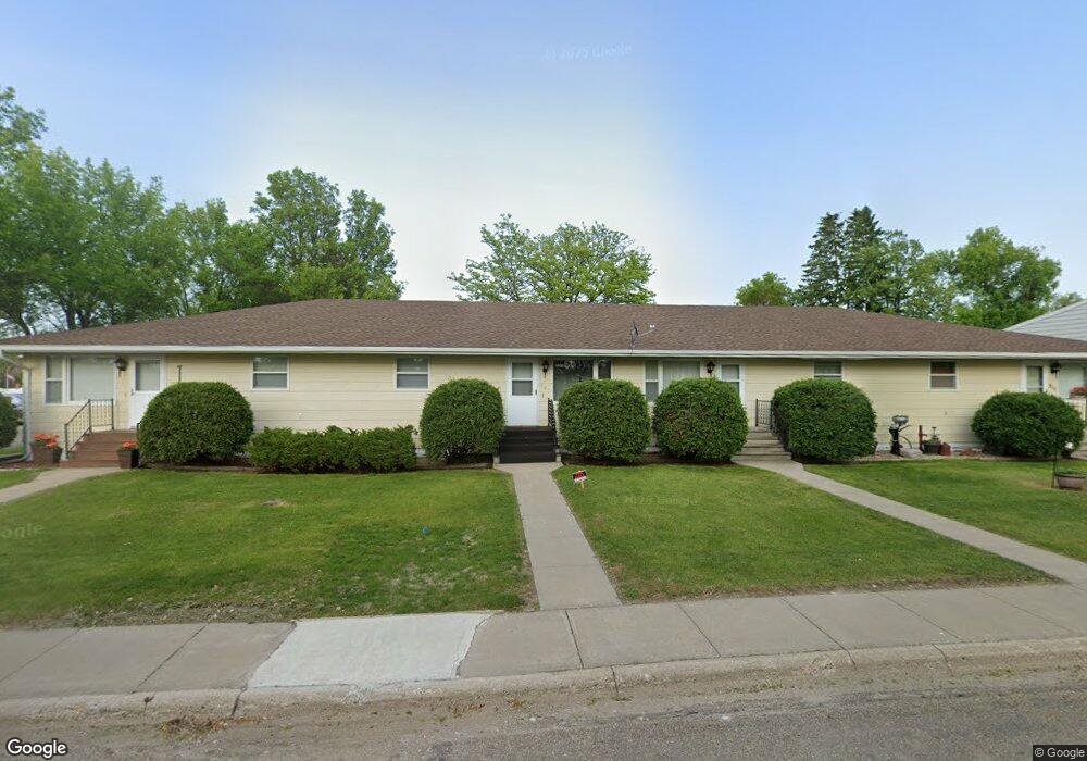 207 Walnut St, Turtle Lake, ND 58575 - photo 1