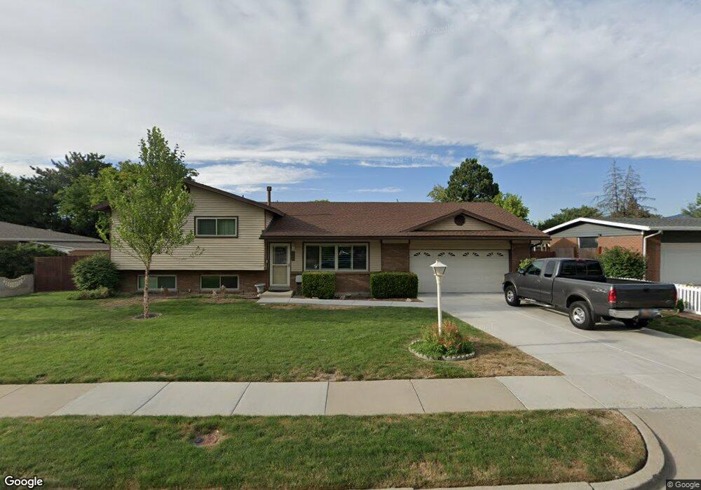 489 E 8575 S, Sandy, UT 84070 - photo 1