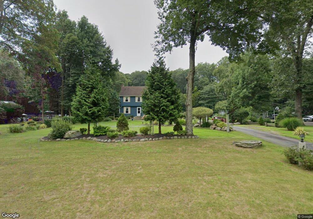 4 Pepperbush Dr, Clinton, CT 06413 - photo 1