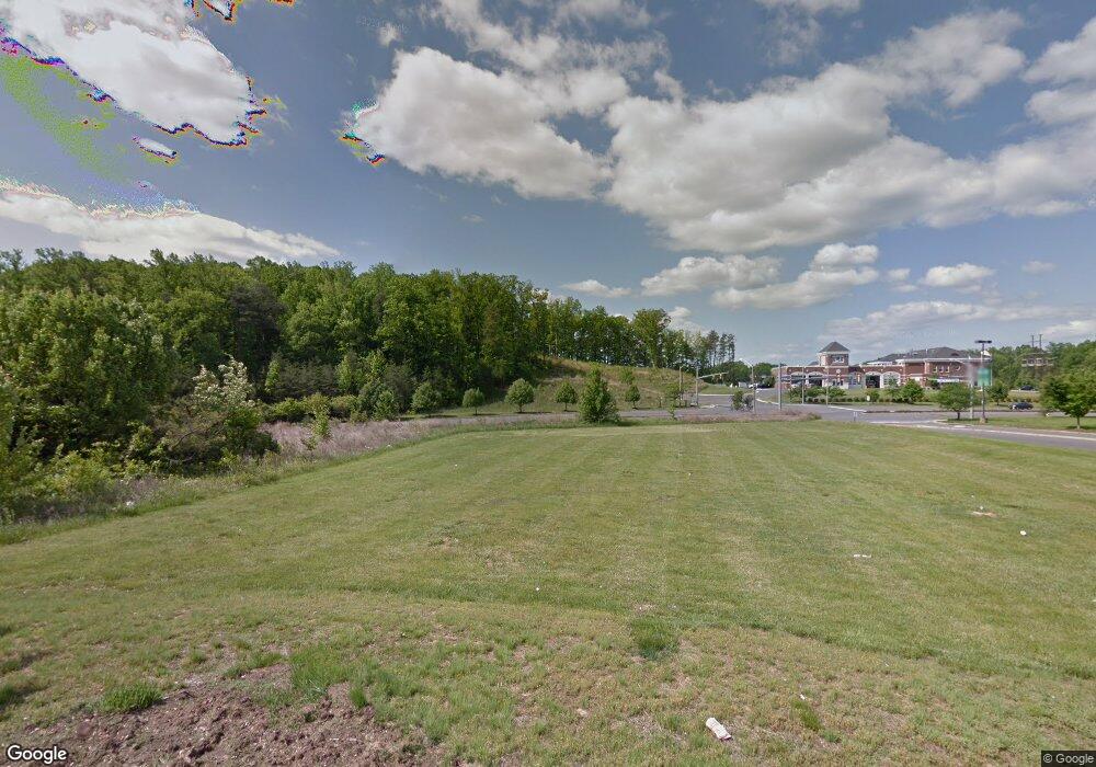 16733 River Ridge Blvd, Woodbridge, VA 22191 - photo 1