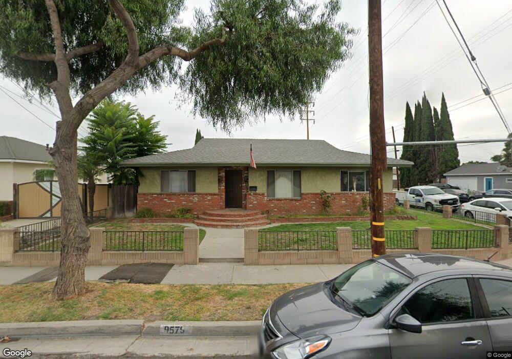 9579 Rose St, Bellflower, CA 90706 - photo 1