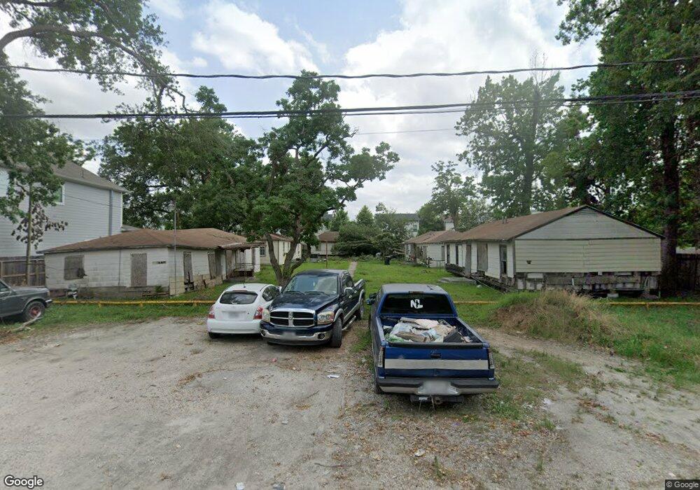 511 Marcella St, Houston, TX 77091 - photo 1