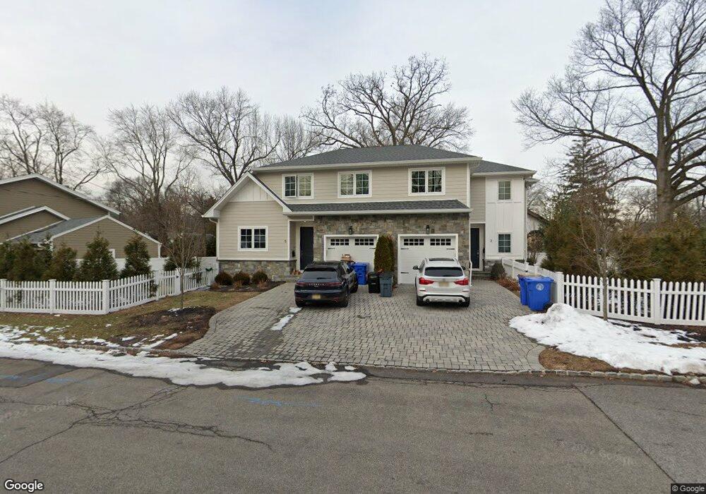 159 Tenafly Rd, Tenafly, NJ 07670 - photo 1