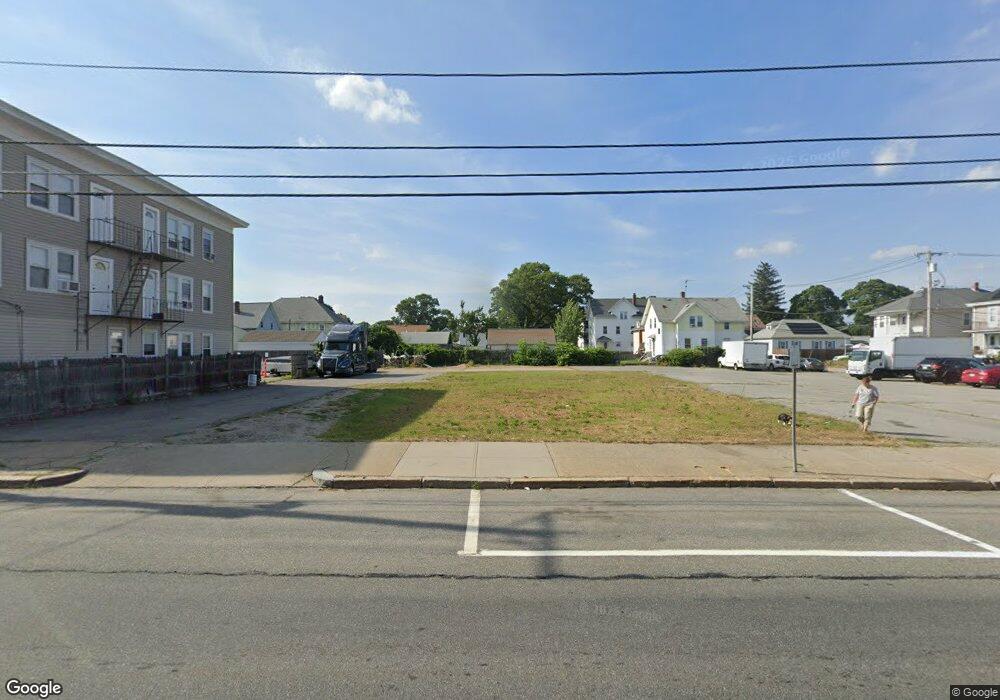 636 Central Ave, Pawtucket, RI 02861 - photo 1