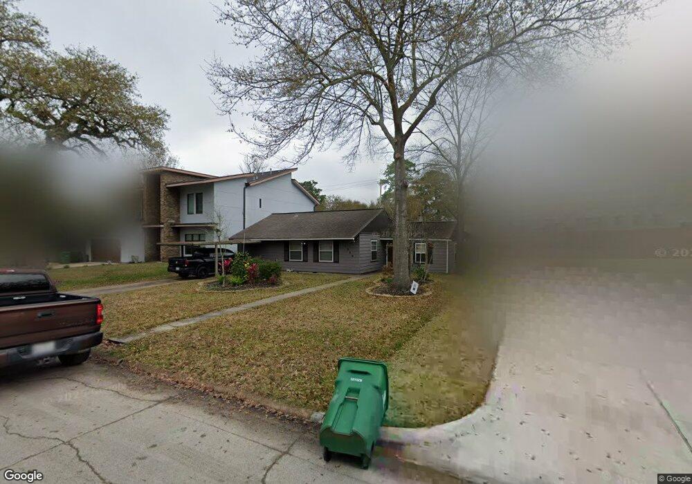 1026 Fisher St, Houston, TX 77018 - photo 1