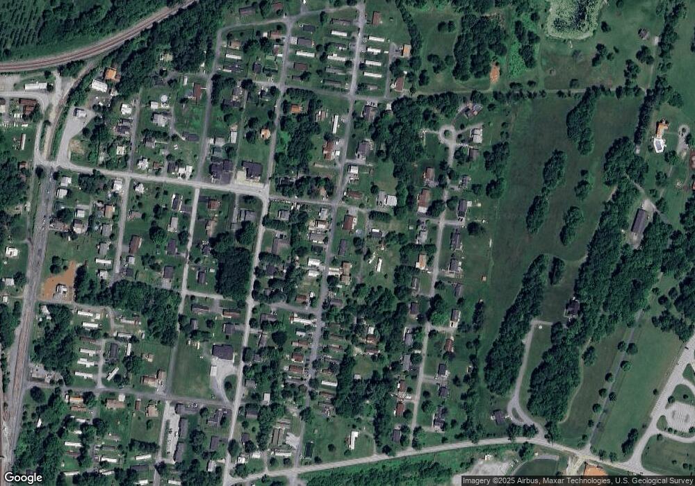 190 5th St, Shenandoah Junction, WV 25442 - photo 1