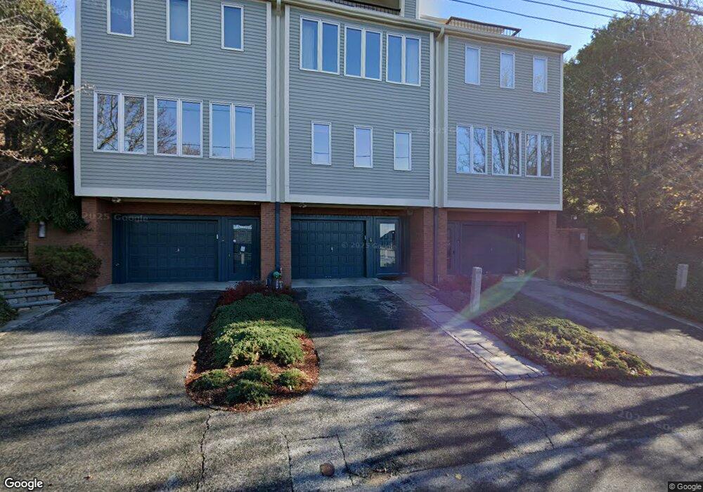 144 Pratt St unit 2, Providence, RI 02906 - photo 1