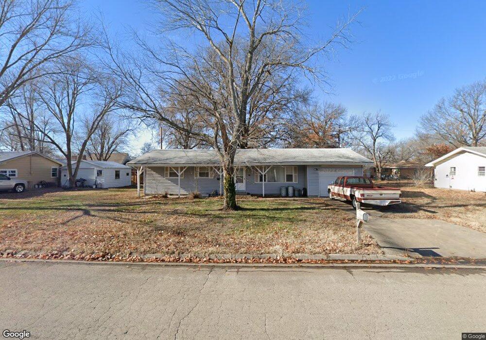 713 S 34th St, Parsons, KS 67357 - photo 1