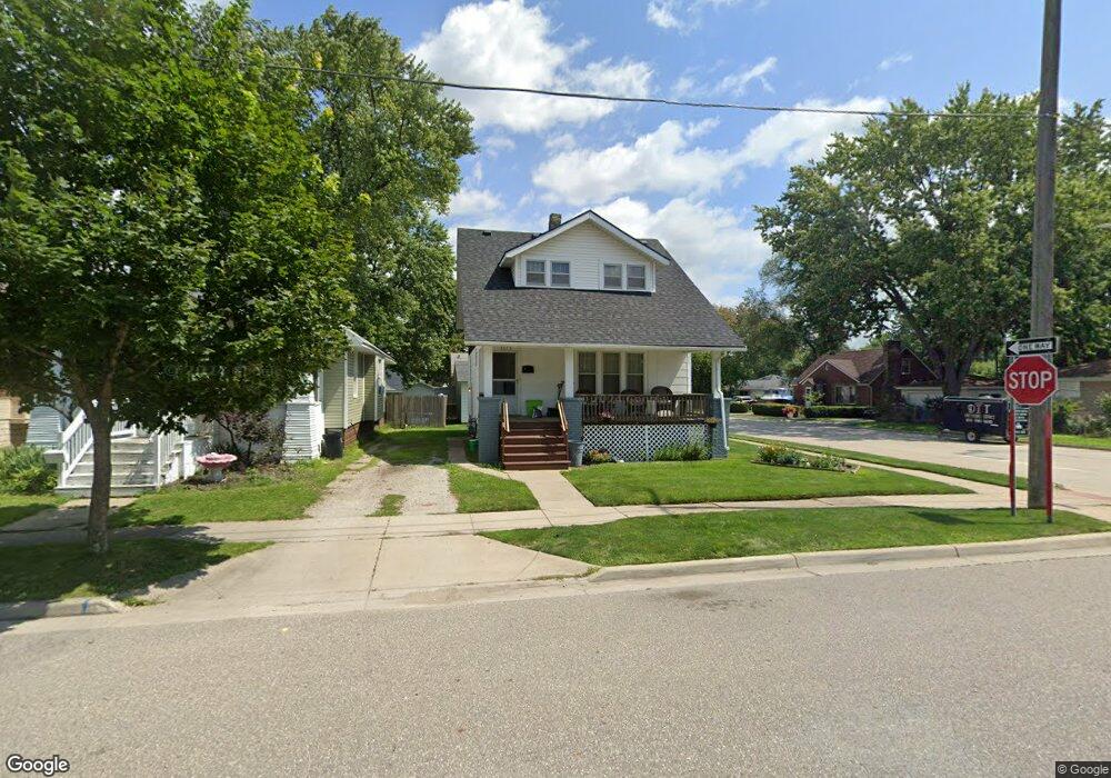 1624 22nd St, Port Huron, MI 48060 - photo 1