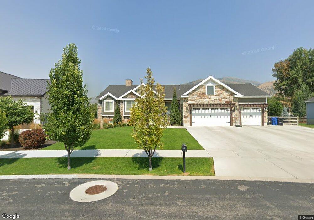 3992 Cottonwood Ct, Nibley, UT 84321 - photo 1