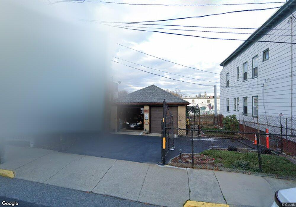 10 & 20 Aslton, Somerville, MA 02143 - photo 1